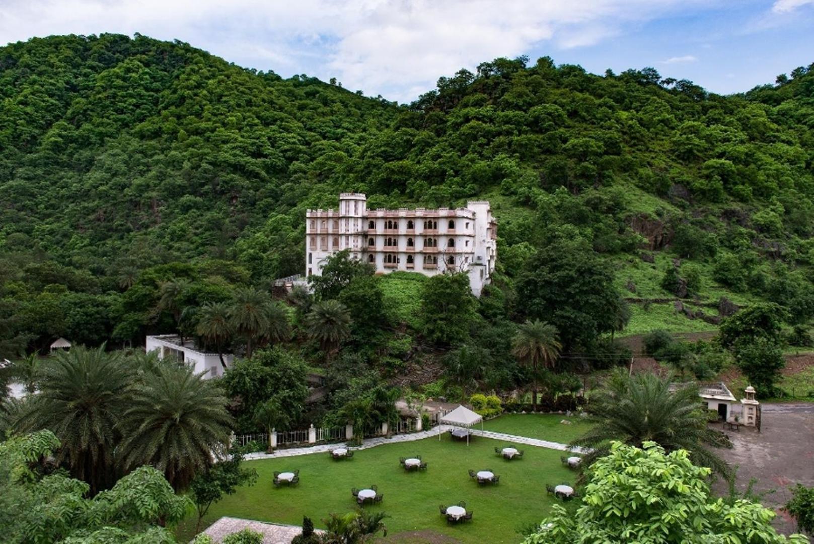 Aaram Baagh - A Luxury Nature Resort Udaipur Exterior foto